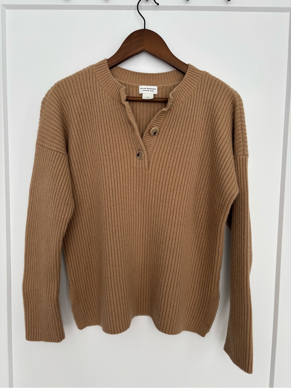 Club Monaco Camel Ribbed Crewneck Sweater